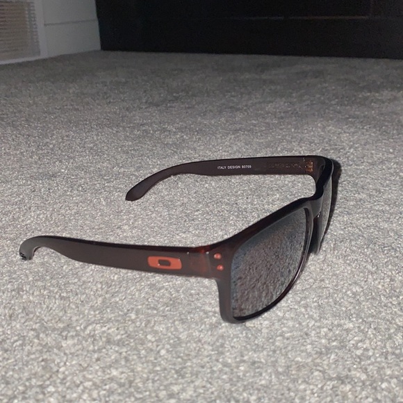 Oakley Holbrook Replicas - Picture 2 of 7
